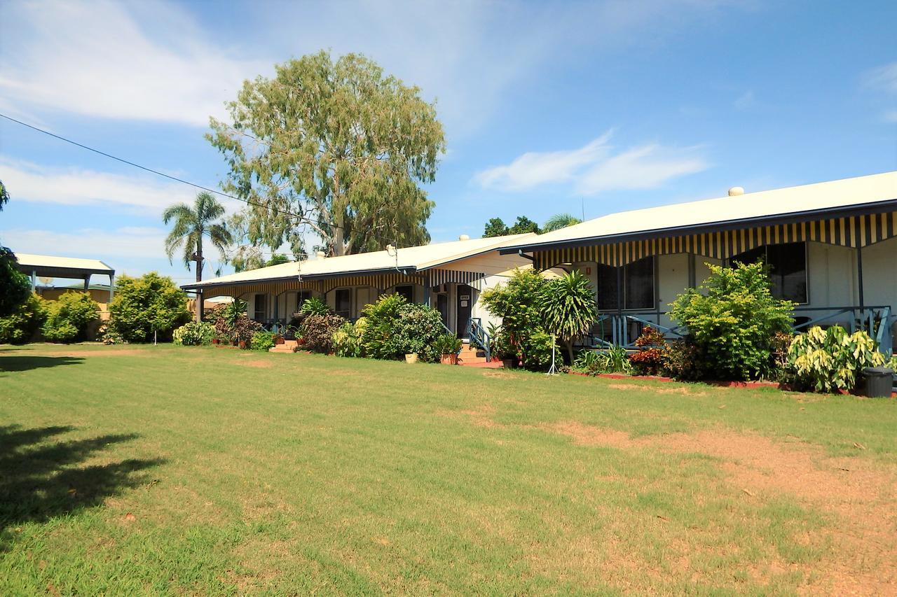 Matildas End Holiday Units Karumba Exterior foto
